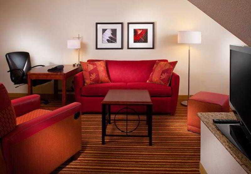 Sonesta Simply Suites Memphis East Poplar Pike Екстер'єр фото