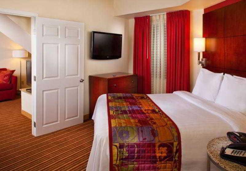 Sonesta Simply Suites Memphis East Poplar Pike Екстер'єр фото