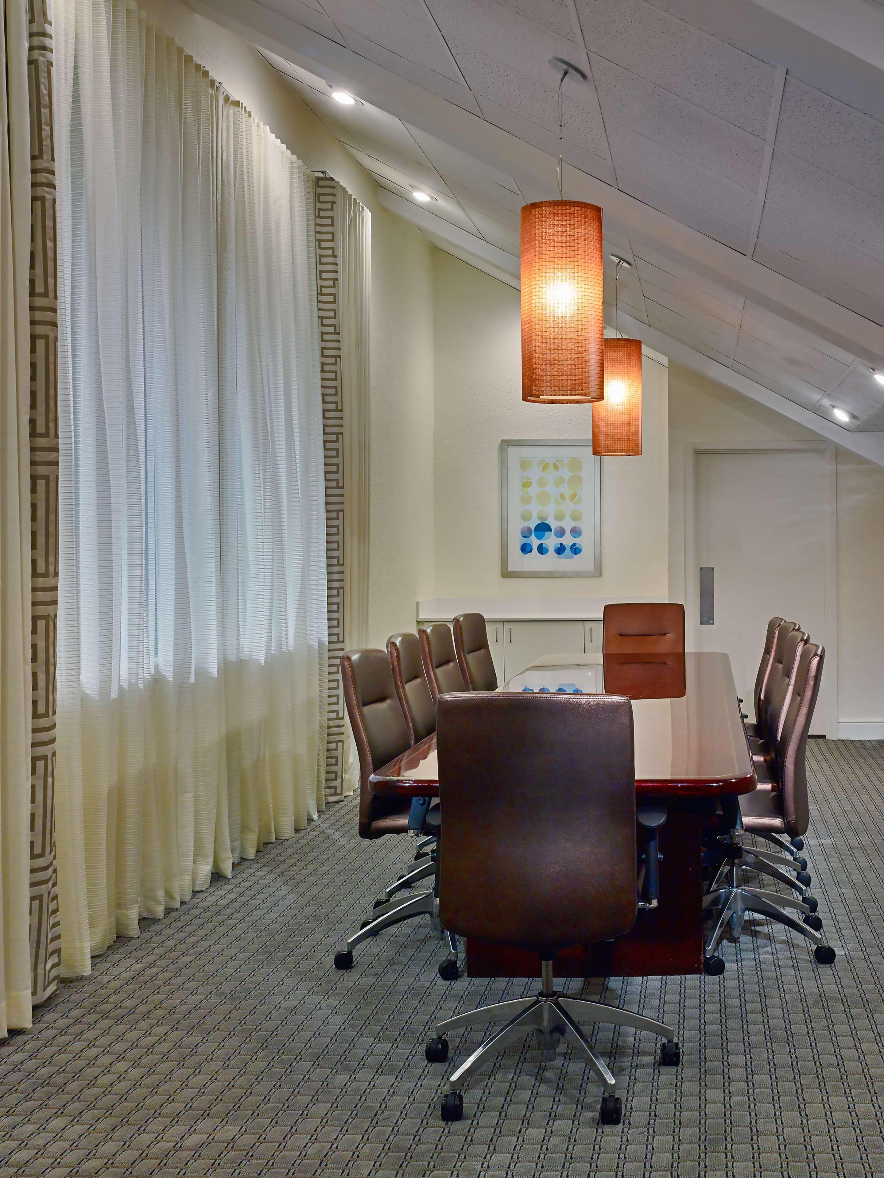 Sonesta Simply Suites Memphis East Poplar Pike Екстер'єр фото