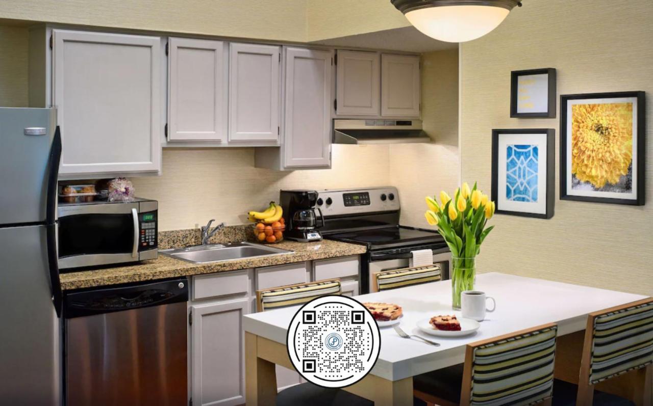Sonesta Simply Suites Memphis East Poplar Pike Екстер'єр фото