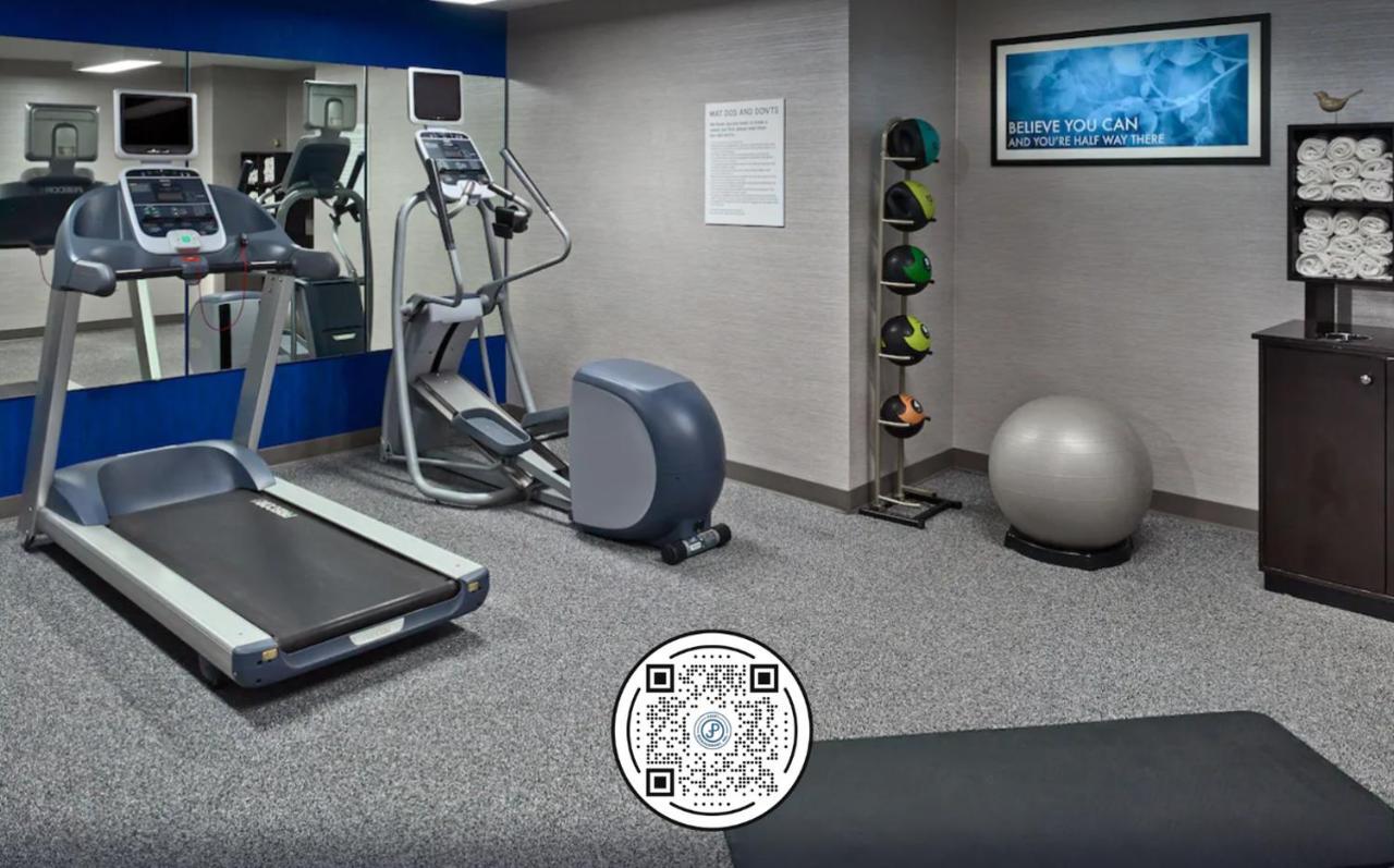 Sonesta Simply Suites Memphis East Poplar Pike Екстер'єр фото