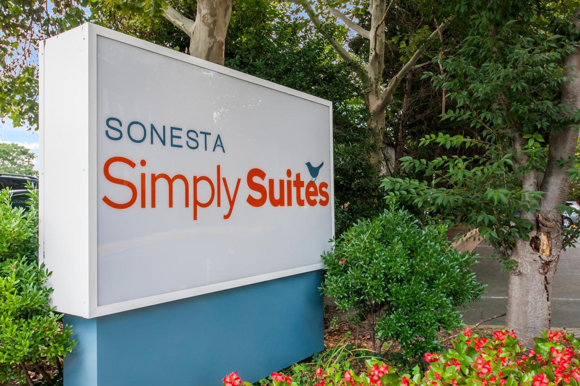 Sonesta Simply Suites Memphis East Poplar Pike Екстер'єр фото