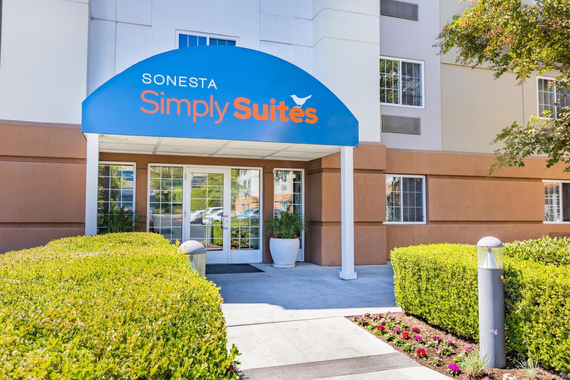 Sonesta Simply Suites Memphis East Poplar Pike Екстер'єр фото