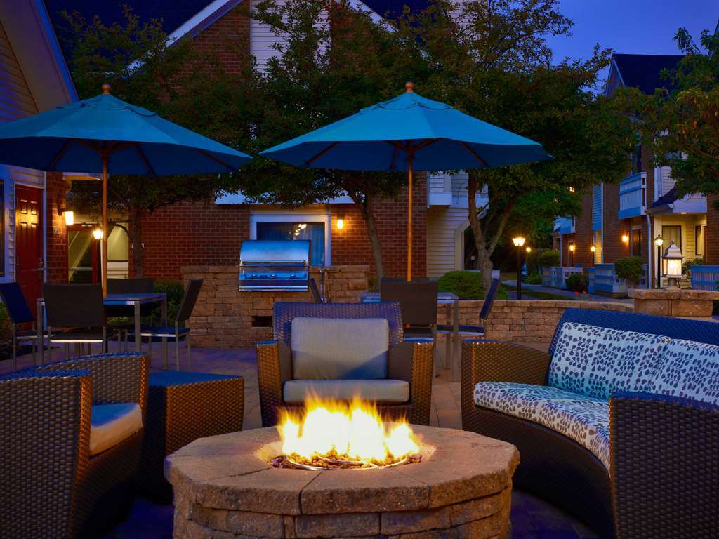Sonesta Simply Suites Memphis East Poplar Pike Зручності фото